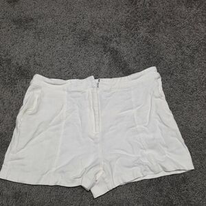 High-Waist White Women’s Tailored Shorts